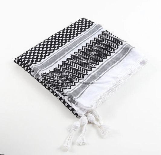 Keffiyeh Headscarf (Black and White) with tussles
